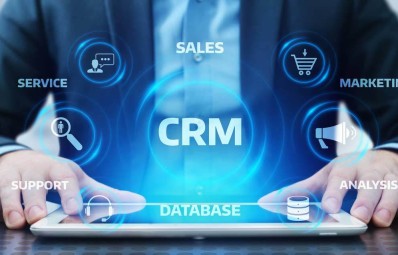 CRM su misura: 5 vantaggi concreti per la tua azienda (e perché non affidarsi a soluzioni generiche)